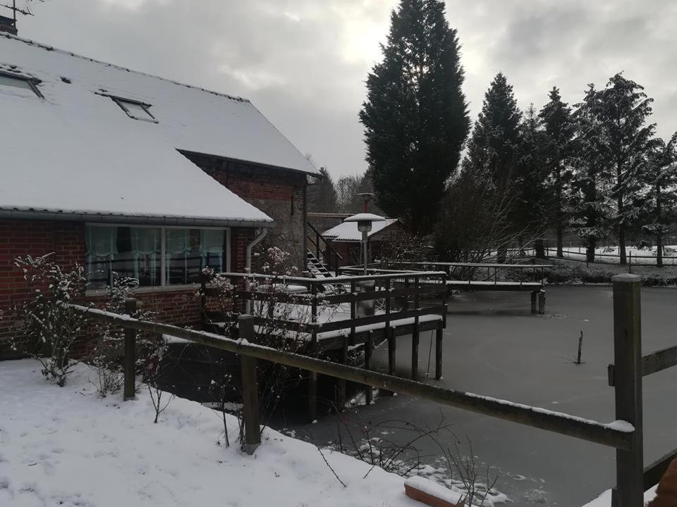 L'Ecrin Du Val De Sambre Bed & Breakfast Maubeuge Eksteriør bilde