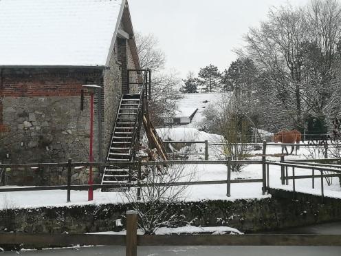 L'Ecrin Du Val De Sambre Bed & Breakfast Maubeuge Eksteriør bilde
